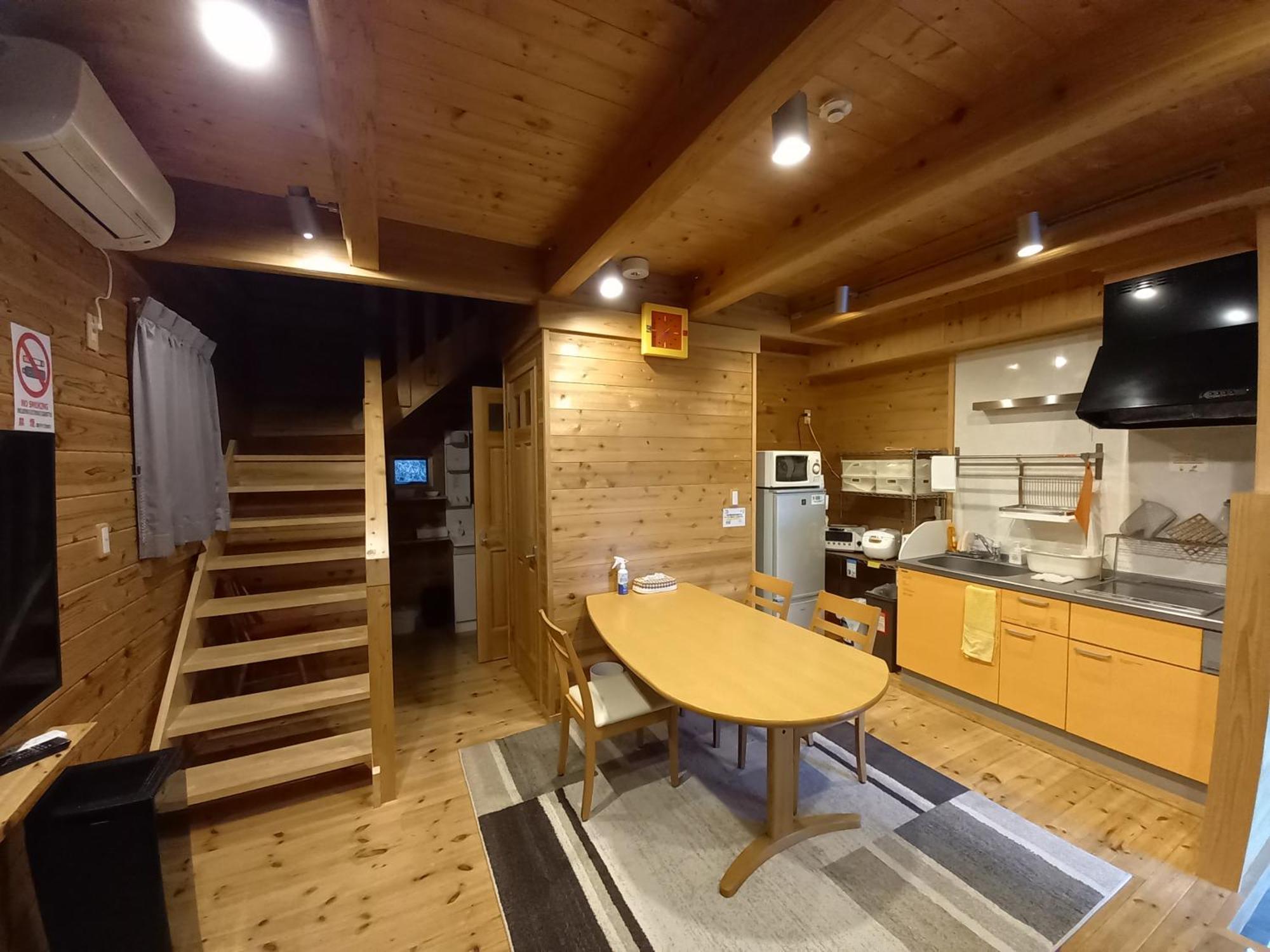 橙色小屋别墅 富士河口湖 外观 照片